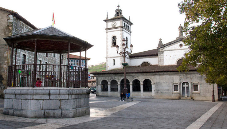 La roca cerca · Ramales de la victoria