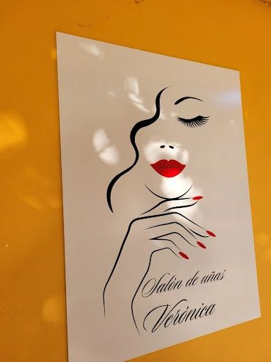 Salón de Uñas Verónica en Ampuero