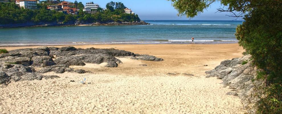 Playa de La Arena - Los Nudistas, Arnuero