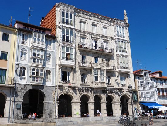 Casa de Los Chelines, Castro Urdiales