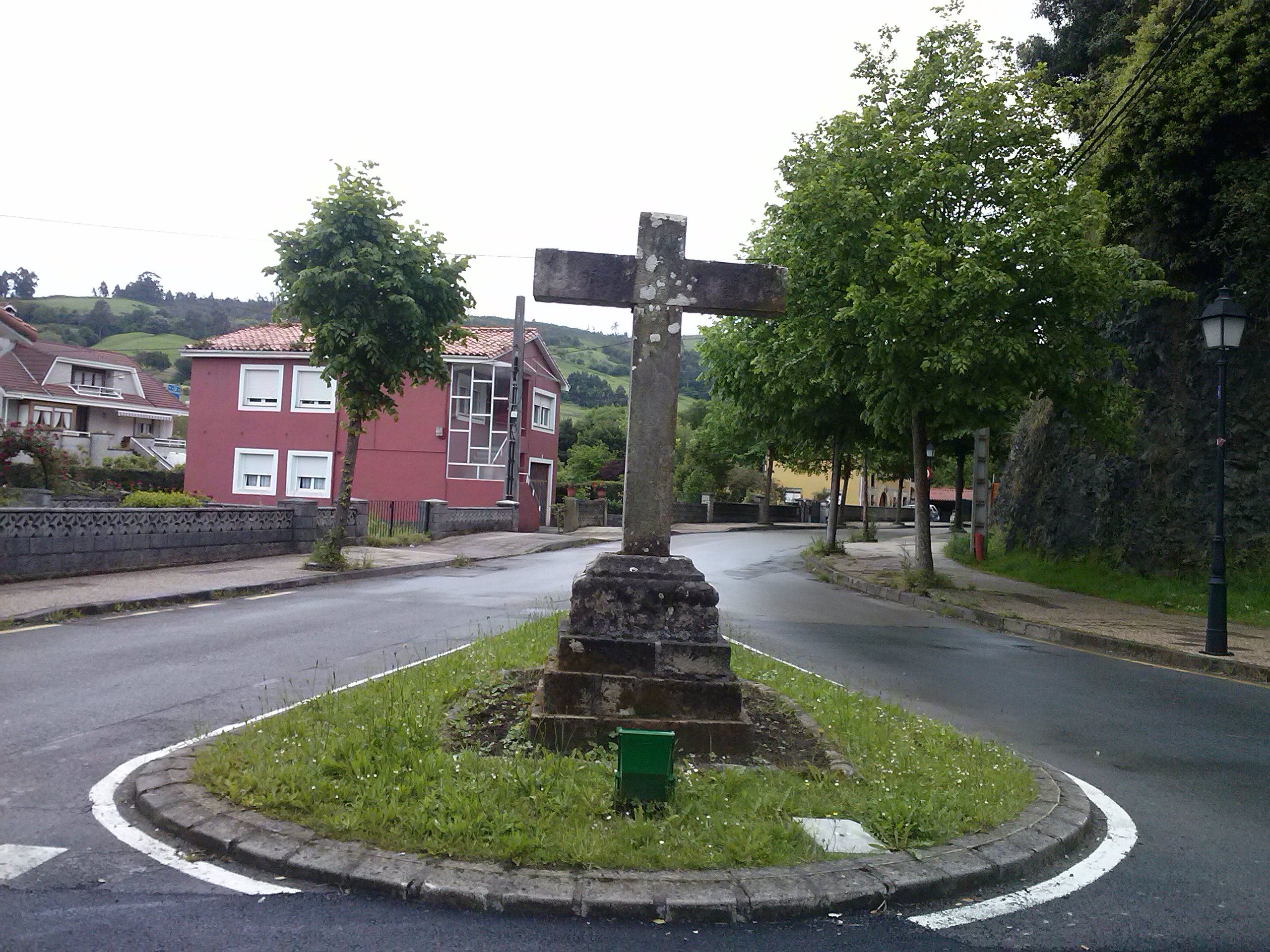 Cruz de Mori, Colindres