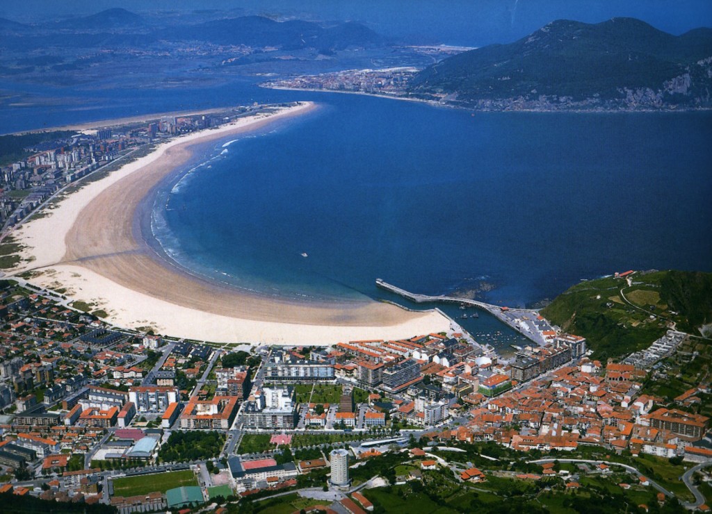Playa La Salvé, Laredo