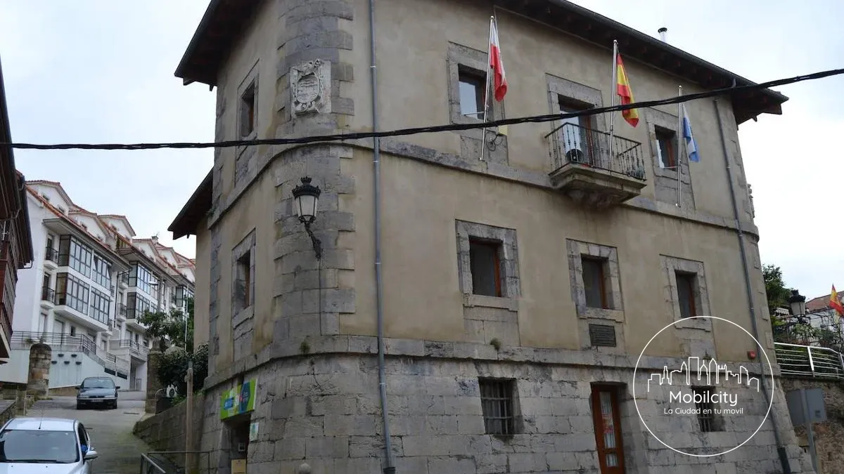 Casa de Cultura (Museo de las Espadas), Limpias