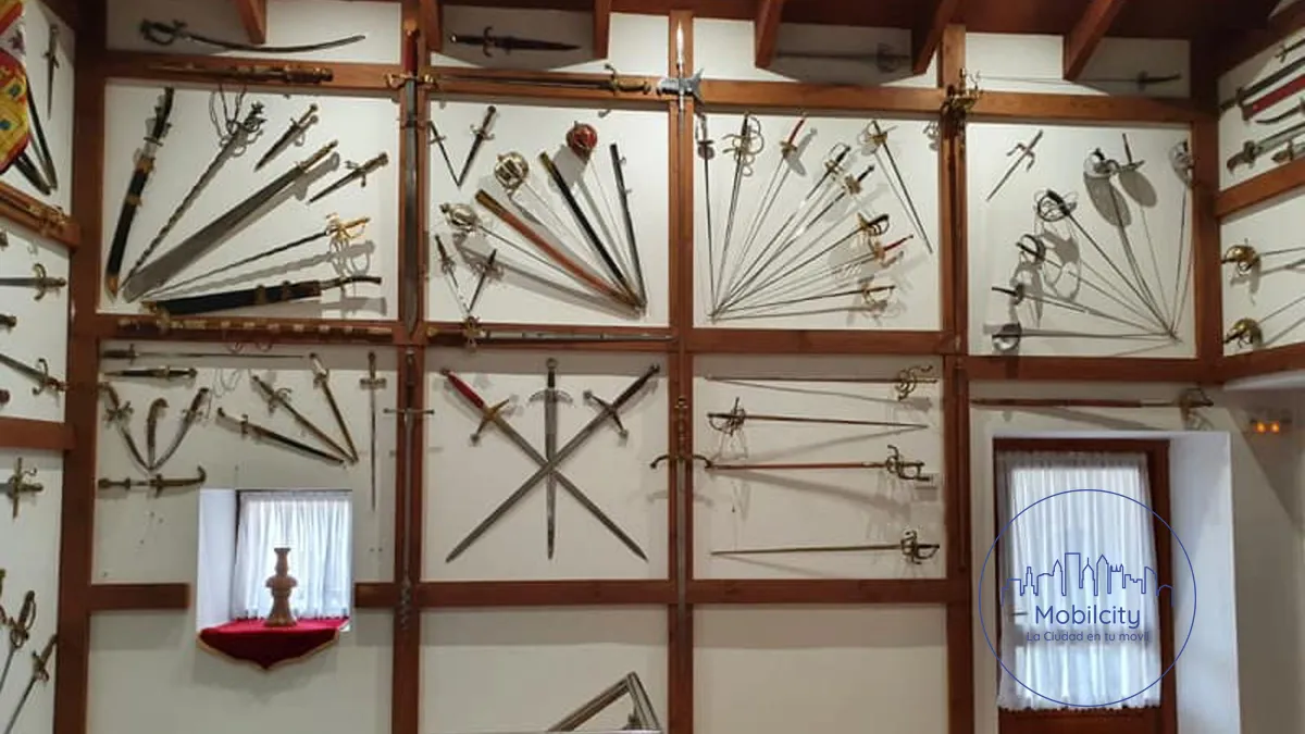 Casa de Cultura (Museo de las Espadas), Limpias