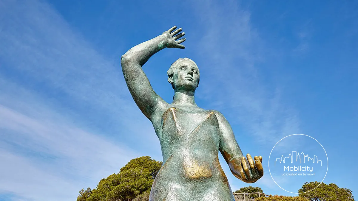 Monumento a la Dona Marinera, Lloret De Mar