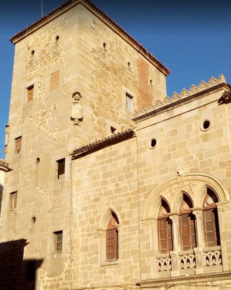Palacio de los Monroy "Casa de las dos Torres", Plasencia