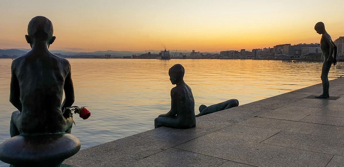 Monumento a Los Raqueros, Santander