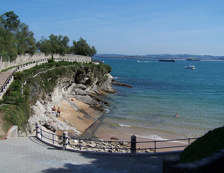 Playa de Los Molinucos, Santander