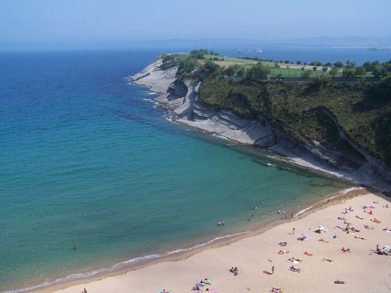 Playa de Mataleñas, Santander